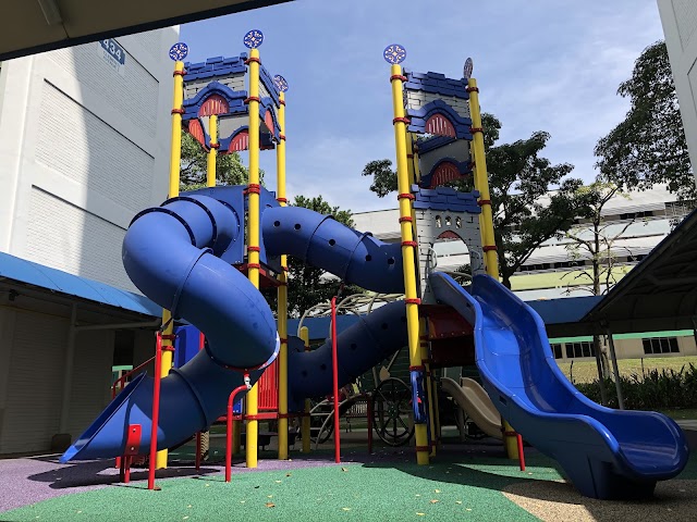 Blk 434 Clementi Avenue 3 Playground