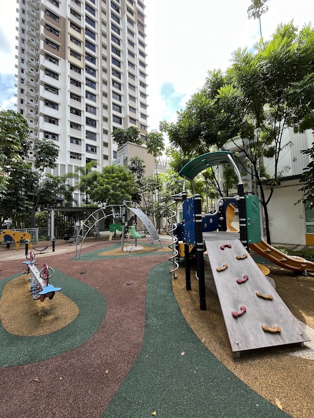 Playground - Blk 207 Clementi Ave 6