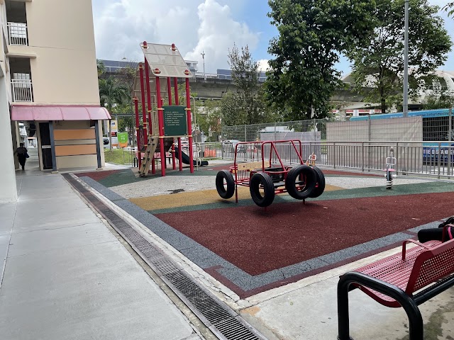 Blk 119 Simei Street 1 Playground