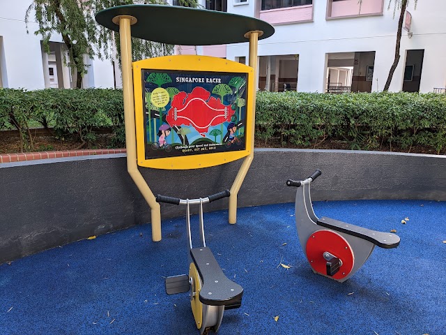 Blk 625 Bukit Batok Central Playground — second view