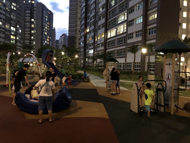 Playground @ 451 Bukit Batok West Ave 6 — second view
