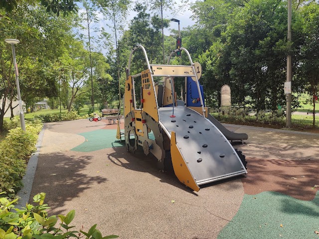 Cached photo showing partial tree shade at Playground in front of Blk 223 Bishan St 23