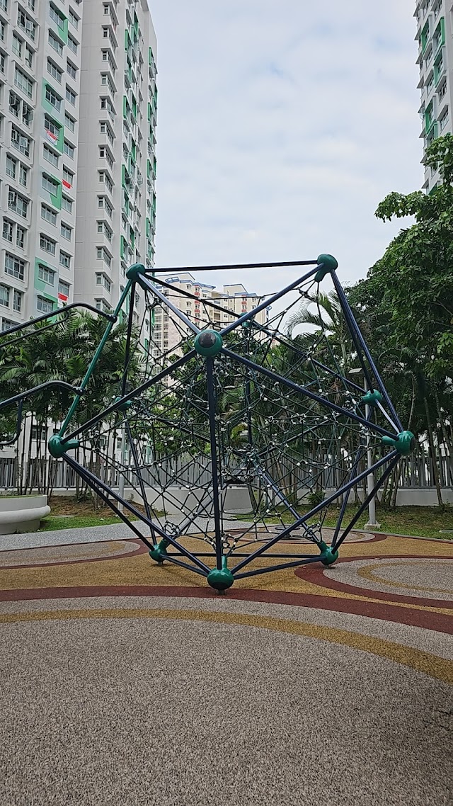 416 Fernvale Link Playground
