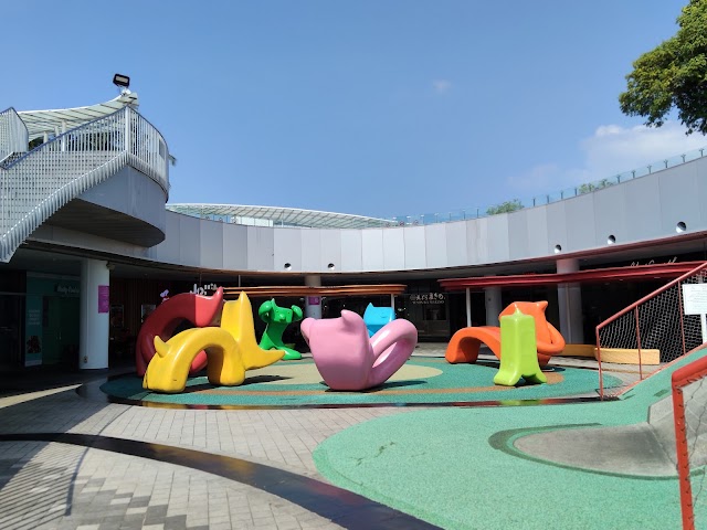 VivoCity Playground