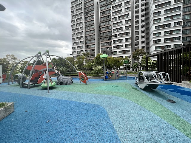 Hougang Rivercourt Playground