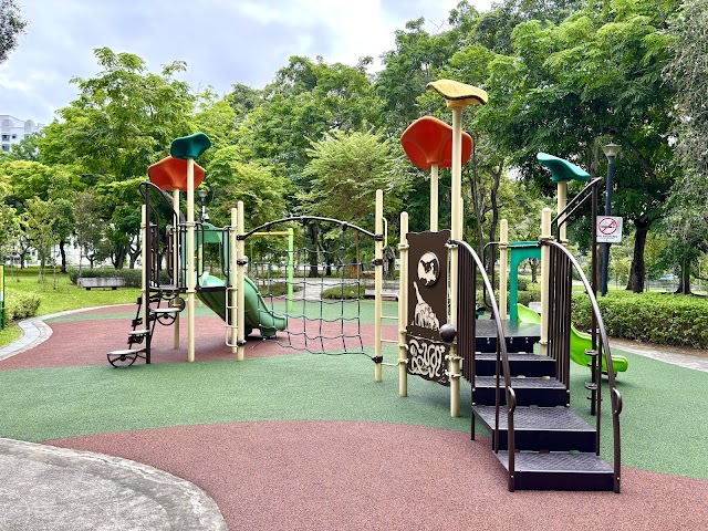 Playground @ Pasir Ris Central Hawker Centre