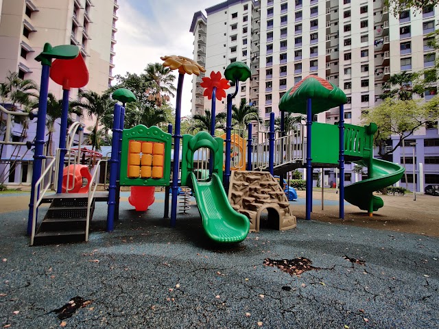 Playground @ 190B