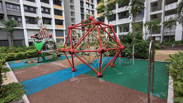 Northshore Edge Playground
