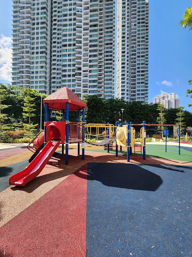 Blk 152 Toa Payoh Playground — second view