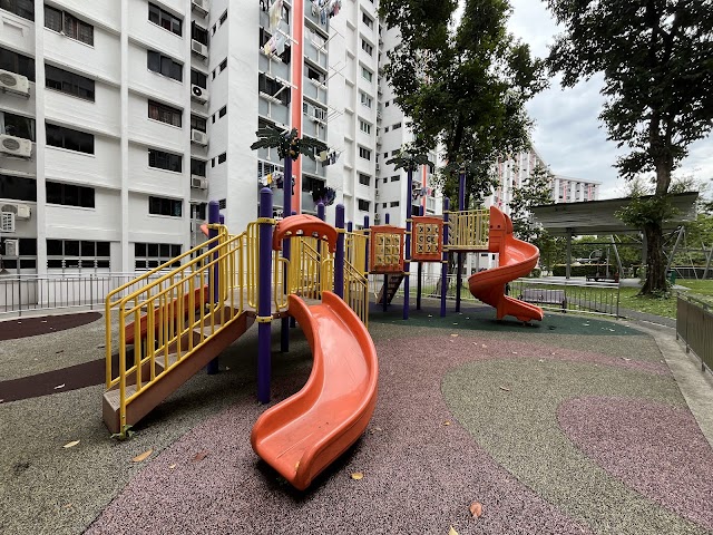 Playground - Blk 332/333 Clementi Ave 2