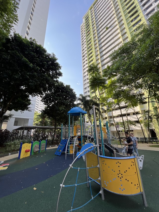 Playground- Blk 118A/118B Jalan Membina