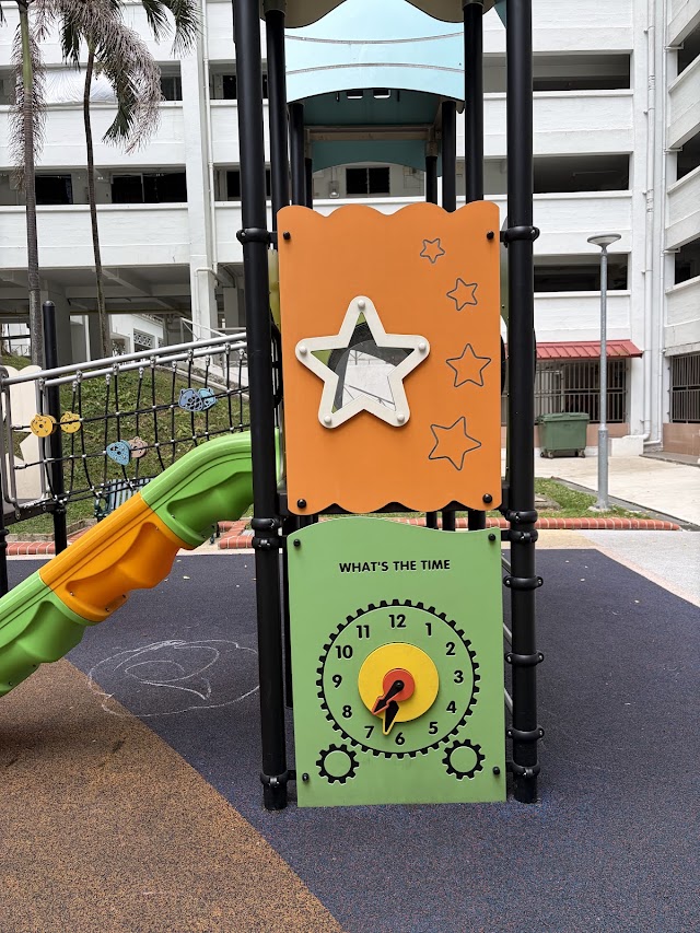 13 Holland Drive Playground — second view