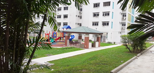Blk 1/Blk 2 Playground — second view