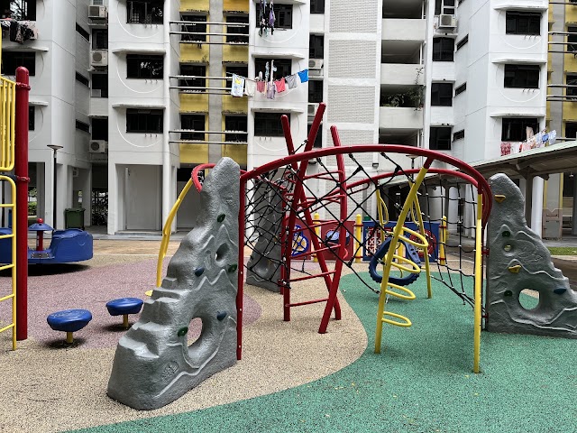 Playground - Blk 2/3 Ghim Moh Rd — second view