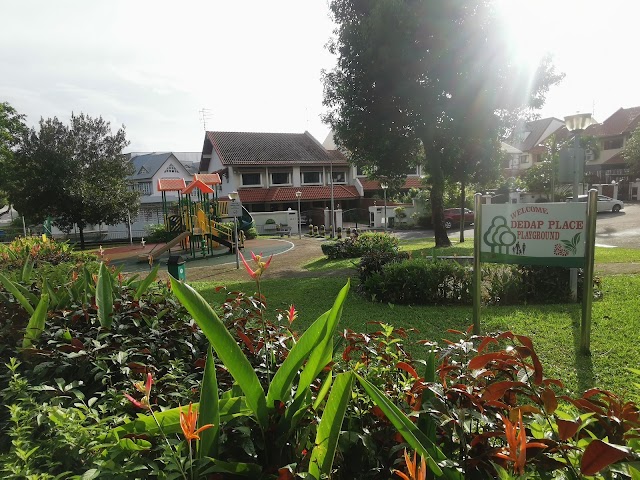 Dedap Place Playground — second view