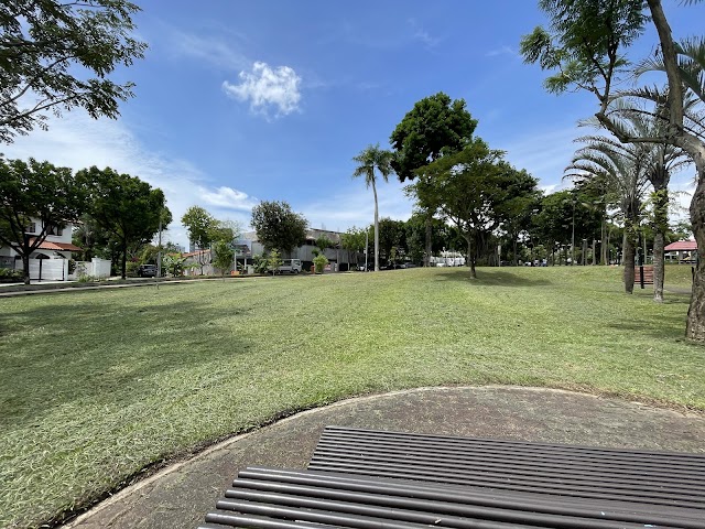 Grove Lane Playground
