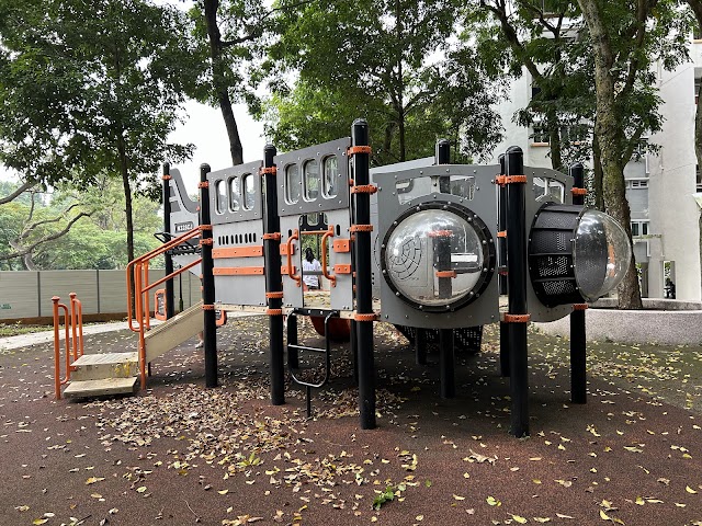Playground at 115 Clementi St 13 — second view