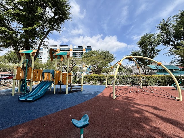 Playground - Blk 505 Bedok North Avenue 3 (Age 6 - 12)