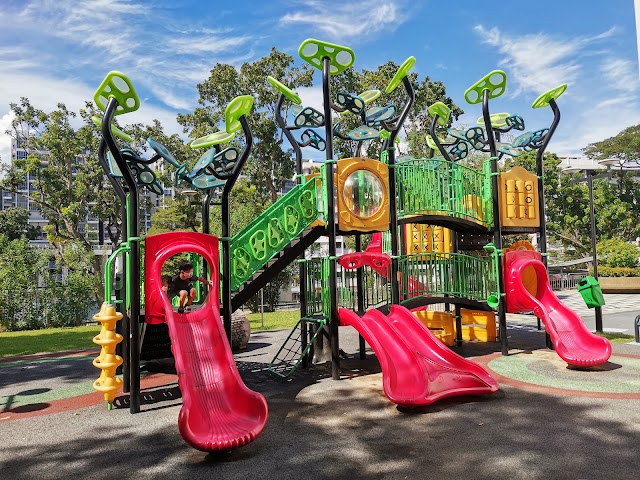 Double decked playground — second view