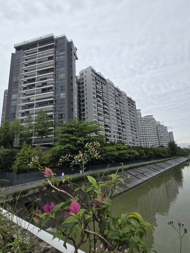 120C Rivervale Dr Playground — second view