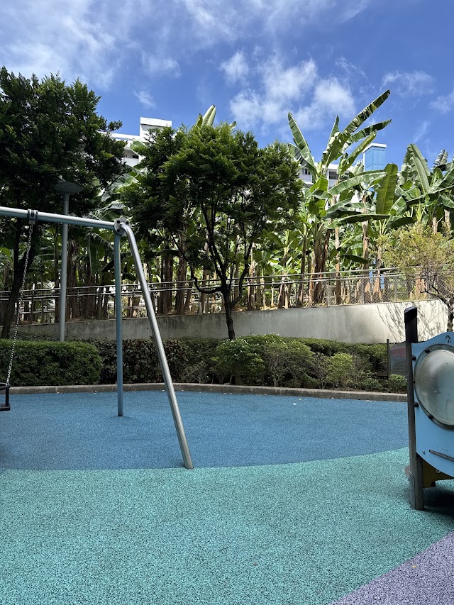 Heartbeat @ Bedok playground — second view