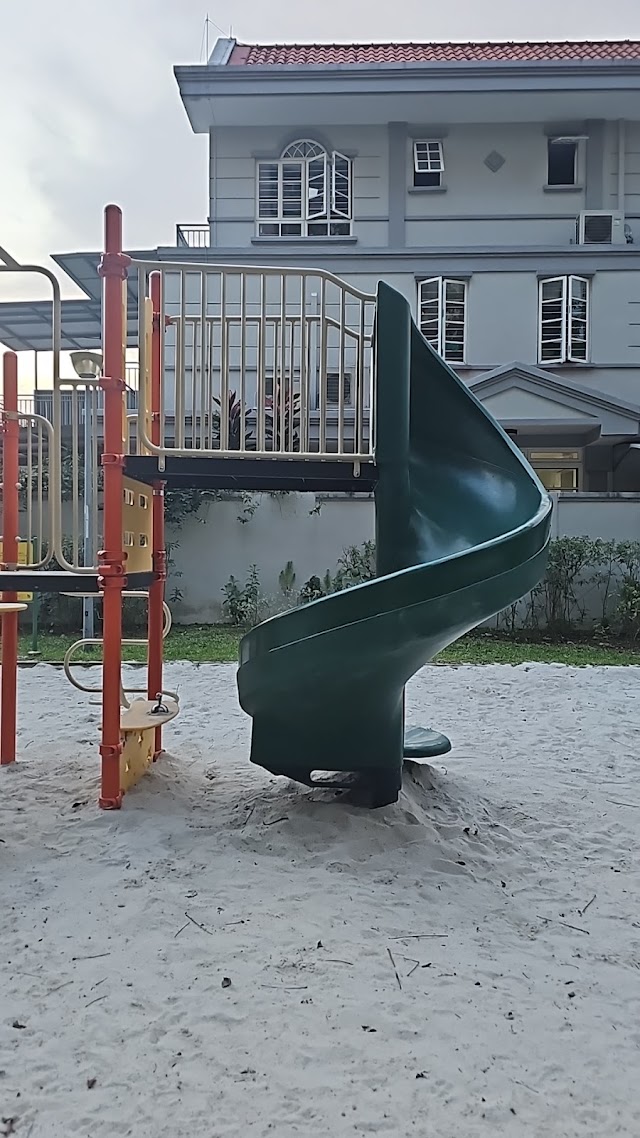 St. Anne's Wood Playground — second view