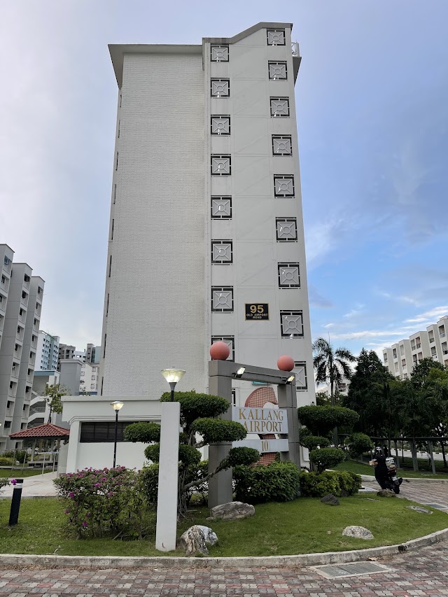 Blk 93 Dakota Playground — second view
