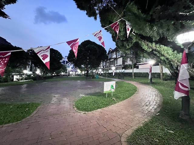 Burgundy Crescent Playground — second view