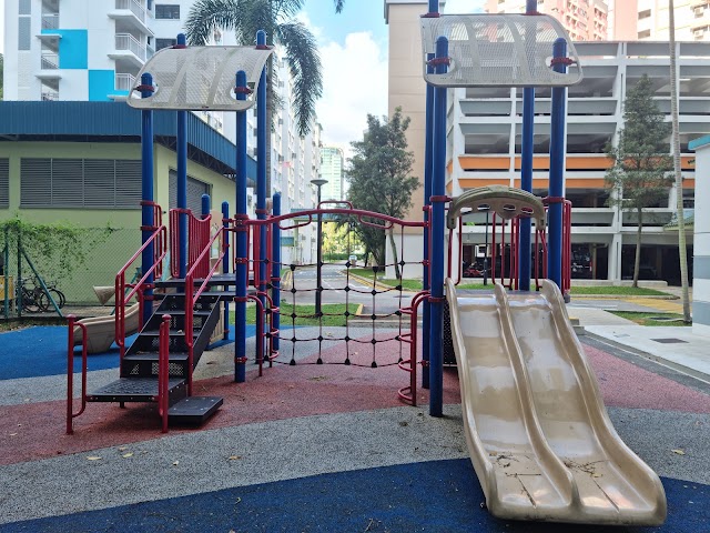 Blk 174 Lorong 1 Toa Payoh Playground — second view