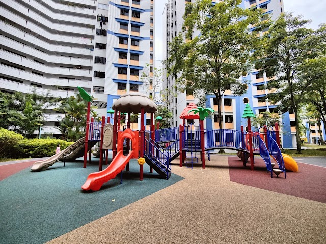 323B Sengkang E Way Playground