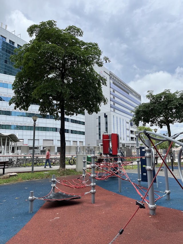 Rochor River Playground — second view