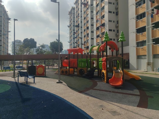 Blk 524 Ang Mo Kio Avenue 5 Playground