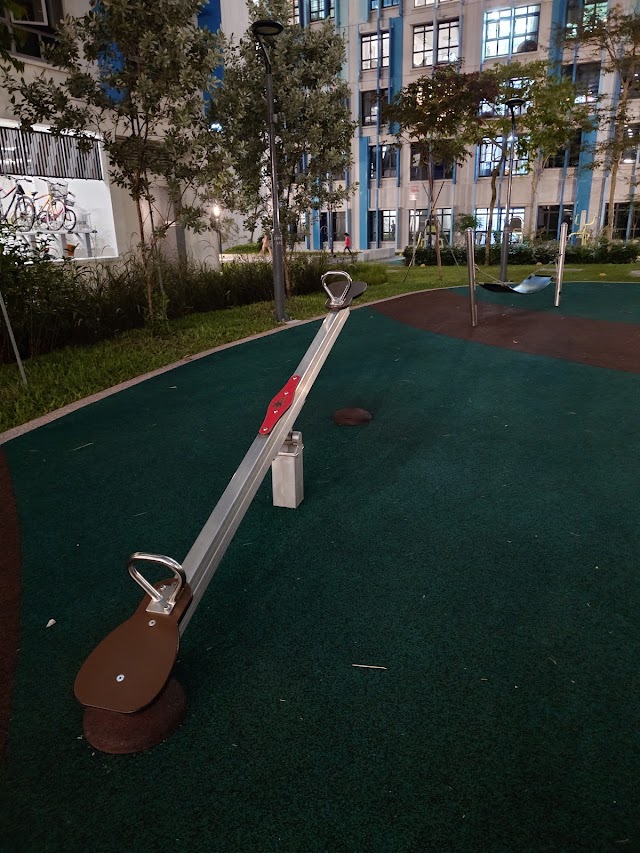 119C Playground — second view