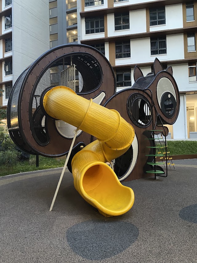 Squirrel Playground — second view