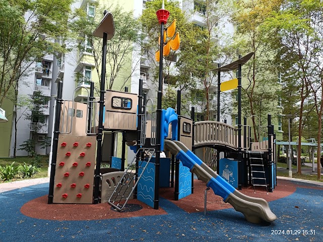 Ship Playground near Blk 279C — second view
