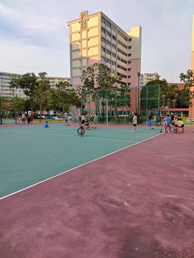 Blk 226 Simei Playground — second view