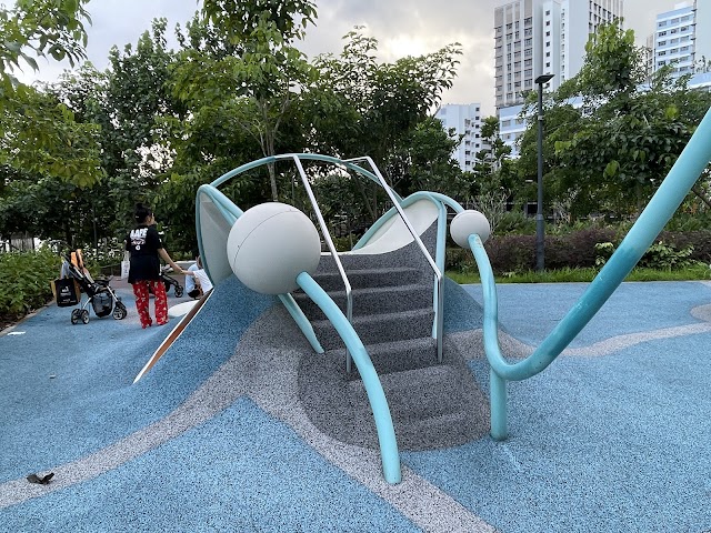Blk655C Playground and fitness corner