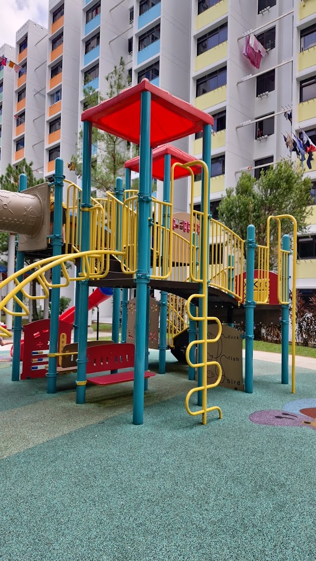 Bk 10c Lorong 7 Toa Payoh Playground — second view