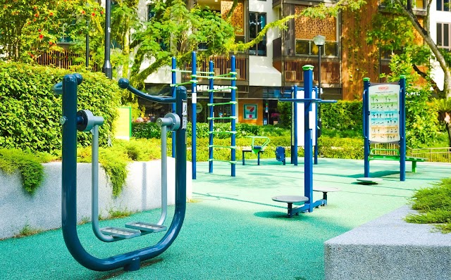 Henry Park Playground — second view