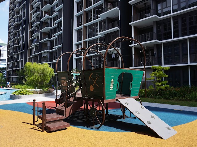 Parc House Playground