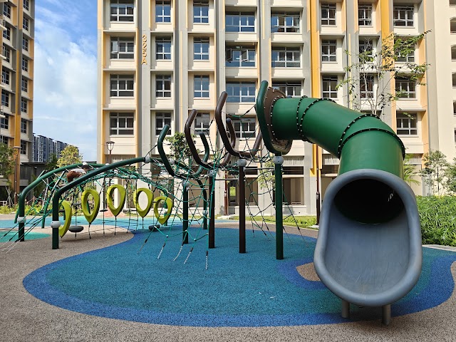 Tengah playground