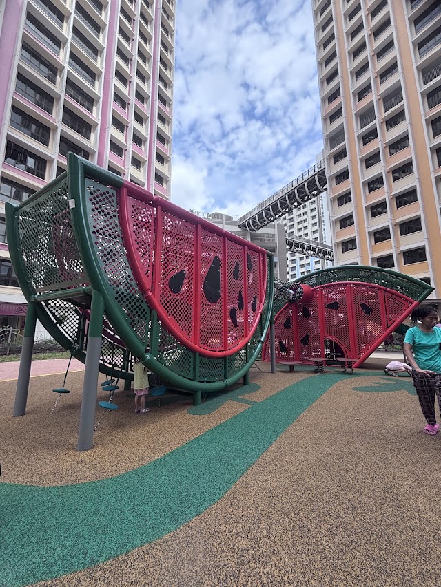 MacPherson Weave Playground — second view