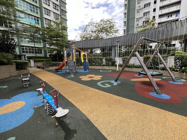 Playground - Blk 440A Clementi Ave 3 (4Flr)