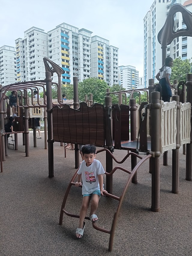 Yew Tee, Spirt of Kampong Little Treehouse — second view