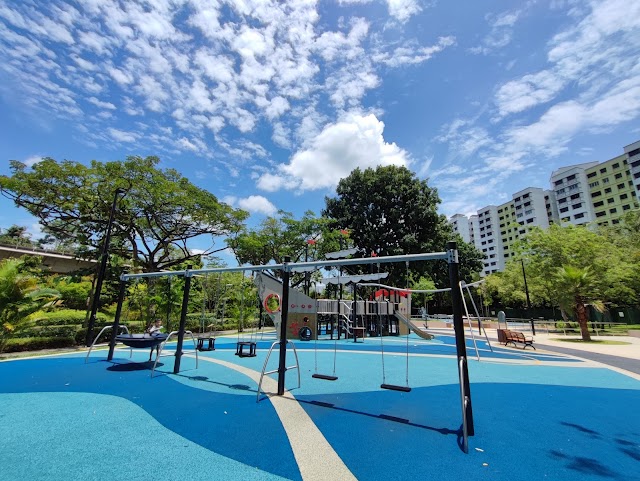 Montreal Green Park Playground