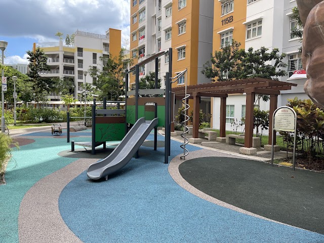 Blk 115B Canberra Walk Playground