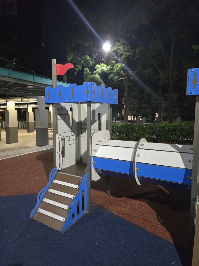 195C Playground — second view