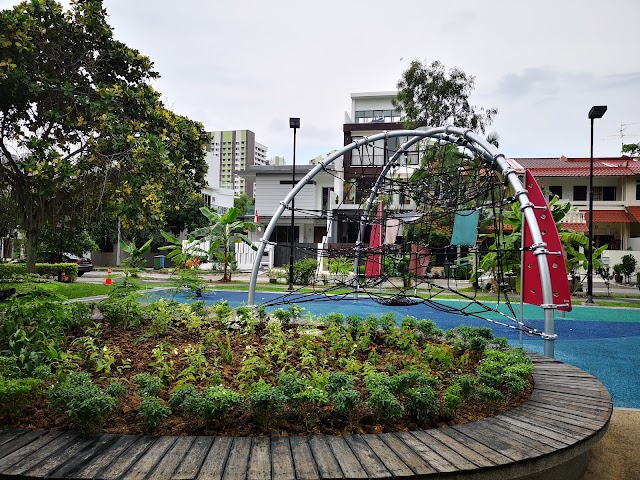 Mugliston Park Playground