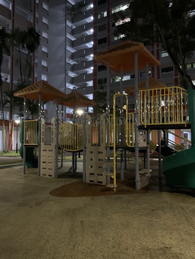 Blk 553 Playground — second view