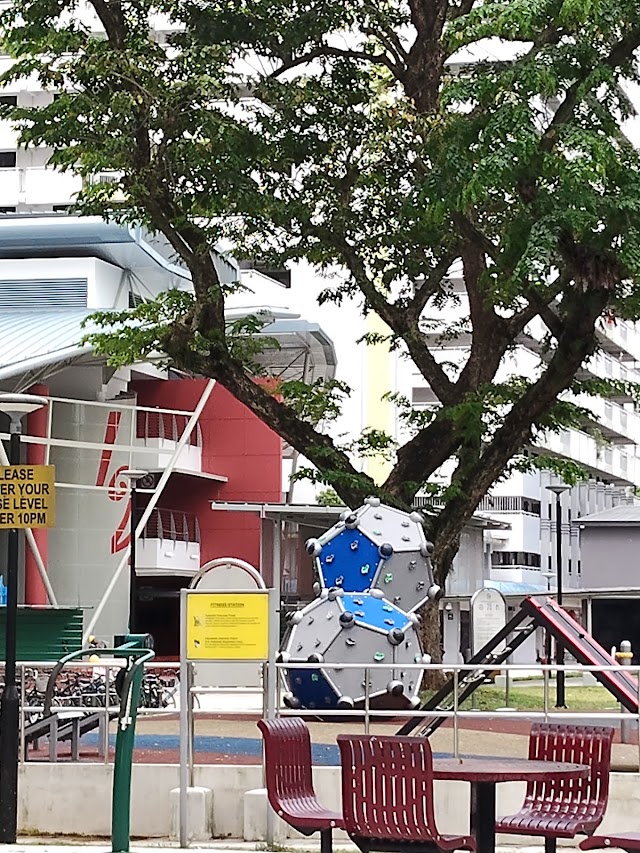 Playground - Blk 128 Toa Payoh Lor 1 — second view
